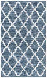 Safavieh Montauk 3'-0" x 5'-0" Rug in Navy / Ivory