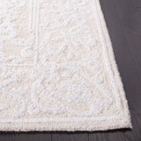 Safavieh Abstract 4'-0" x 6'-0" Rug in Ivory / Beige