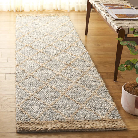 Safavieh Natural Fiber 2'-3" x 9'-0" Rug in Grey / Bleach