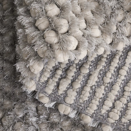 Safavieh Sg-Sts-Saint Tropez Shag 5'-0" x 8'-0" Rug in Silver