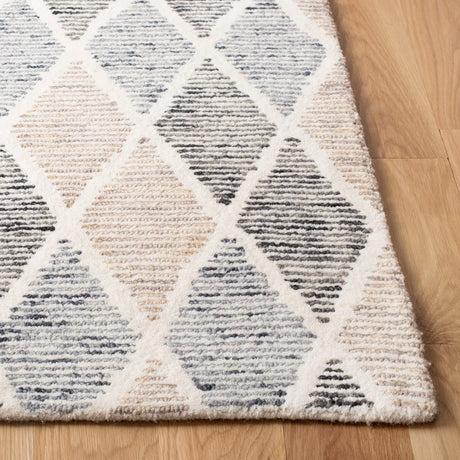 Safavieh Precious 4'-0" x 6'-0" Rug in Blue / Beige