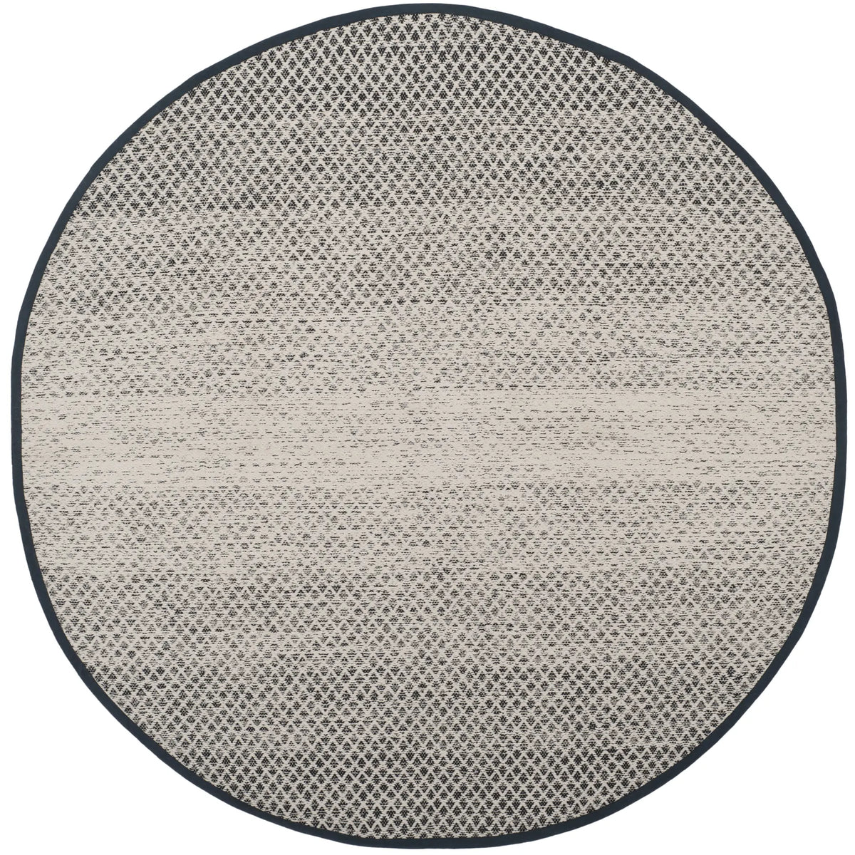 Safavieh Montauk 6'-0" x 6'-0" Rug in Black / Ivory