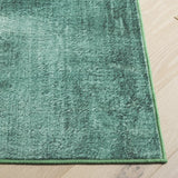 Safavieh Santa Monica 4'-0" x 6'-0" Rug in Green / Light Green