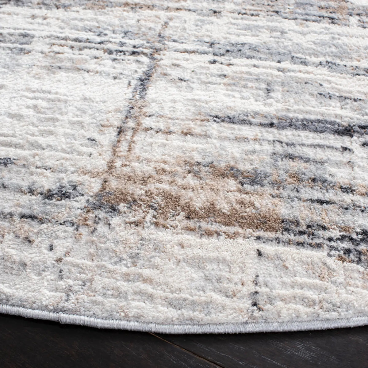 Safavieh Amelia 6'-7" x 6'-7" Rug in Grey / Gold
