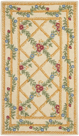 Safavieh Chelsea 2'-9" x 4'-9" Rug in Ivory
