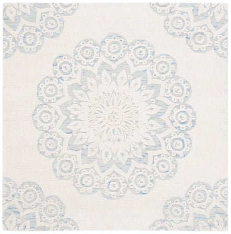 Safavieh Blossom 6'-0" x 6'-0" Rug in Ivory / Blue