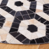 Safavieh Studio Leather 6'-0" x 6'-0" Rug in Black / Beige