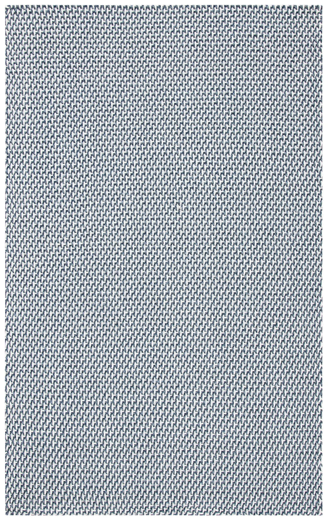 Safavieh Salem 4'-0" x 6'-0" Rug in Dark Blue