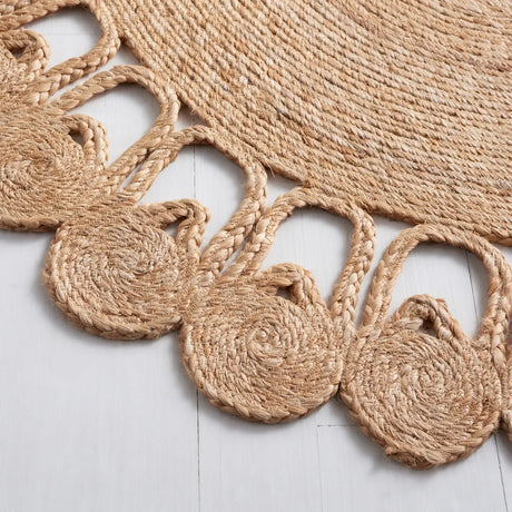 Safavieh Natural Fiber 4'-0" x 6'-0" Rug in Natural