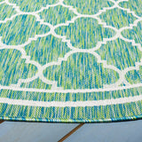 Safavieh Courtyard 6'-7" x 6'-7" Rug in Green / Ivory