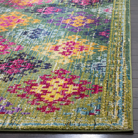 Safavieh Monaco 4'-0" x 5'-7" Rug in Green / Multi