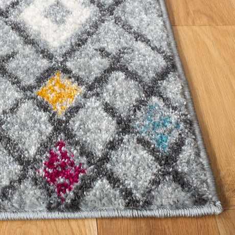 Safavieh Amsterdam 4'-0" x 6'-0" Rug in Grey / Light Grey