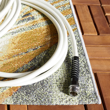 Safavieh Barbados 500 4'-0" x 6'-0" Rug in Green / Black Gold