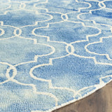 Safavieh Dip Dye 5'-0" x 5'-0" Rug in Blue / Ivory