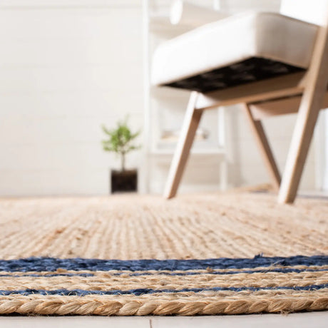 Safavieh Natural Fiber 4'-0" x 6'-0" Rug in Navy / Natural