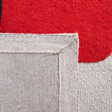 Safavieh Rodeo Drive 5'-0" x 8'-0" Rug in Grey / Silver