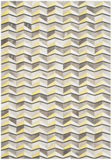 Safavieh Studio Leather 4'-0" x 6'-0" Rug in Ivory / Yellow