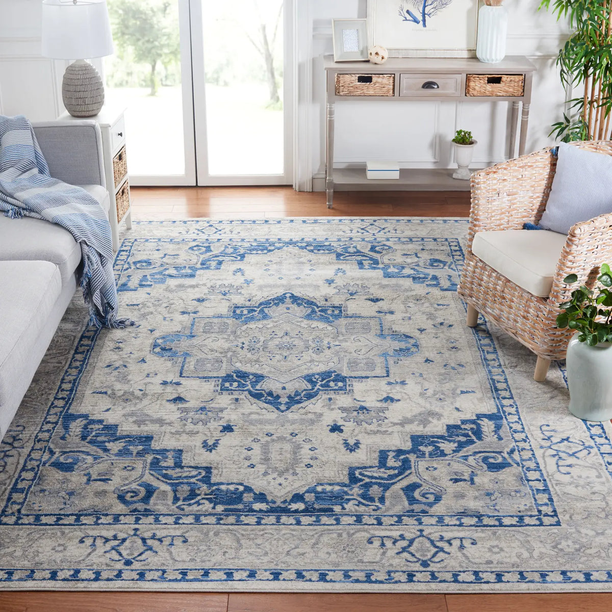 Safavieh Brentwood 10'-0" x 13'-0" Rug in Ivory / Blue