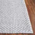 Safavieh Marbella 2'-3" x 8'-0" Rug in Silver / Ivory