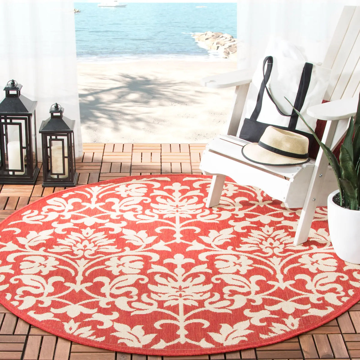Safavieh Courtyard 5'-3" x 5'-3" Rug in Red / Natural