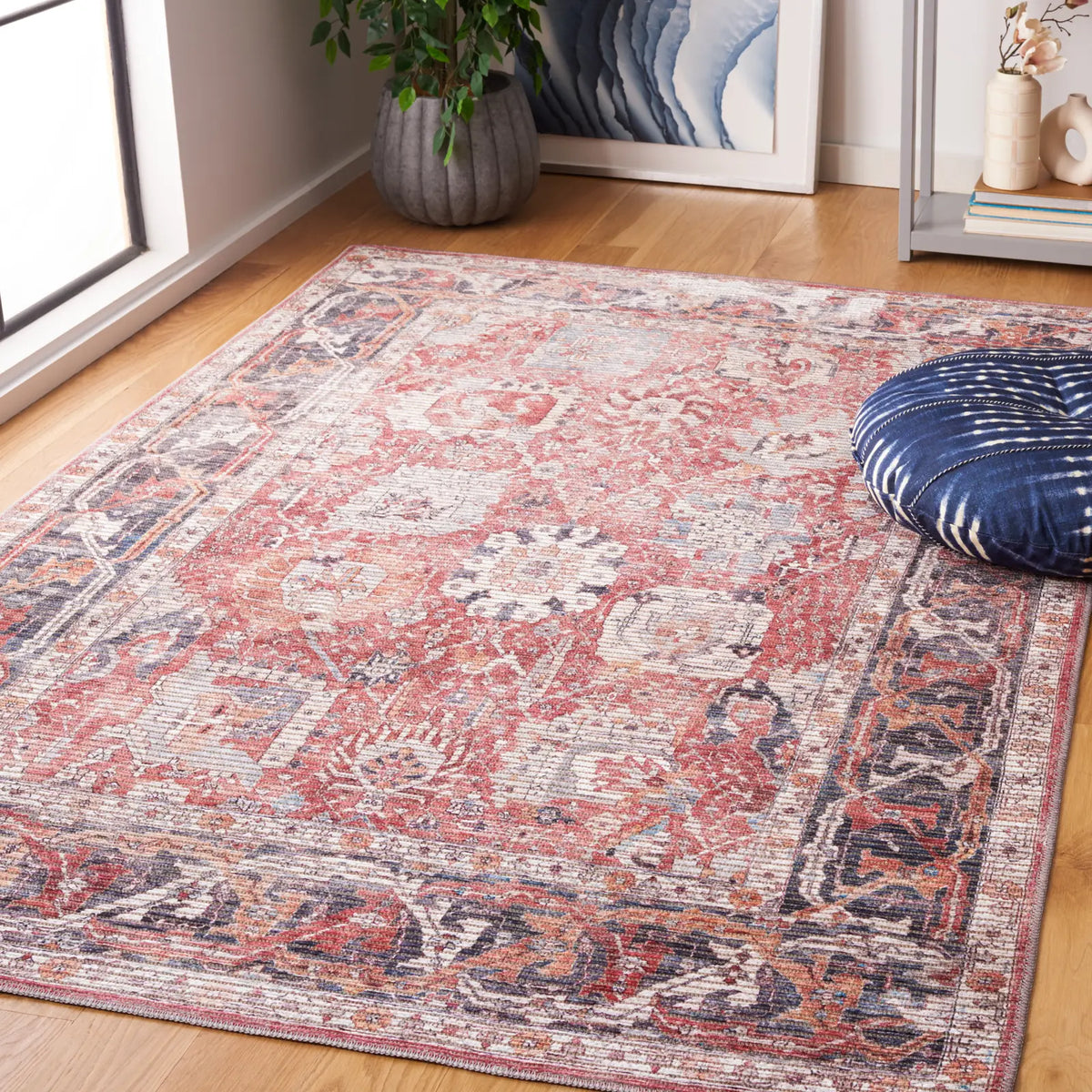 Safavieh Serapi 4'-0" x 6'-0" Rug in Rust / Grey