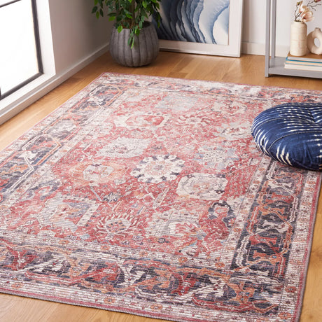 Safavieh Serapi 4'-0" x 6'-0" Rug in Rust / Grey