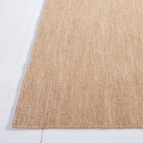 Safavieh Kilim 4'-0" x 6'-0" Rug in Beige