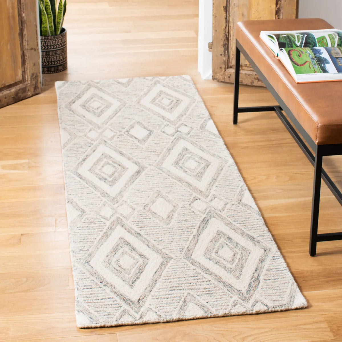 Safavieh Micro-Loop 2'-3" x 7'-0" Rug in Sage