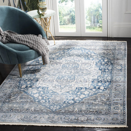 Safavieh Vintage Persian 4'-0" x 6'-0" Rug in Charcoal / Blue