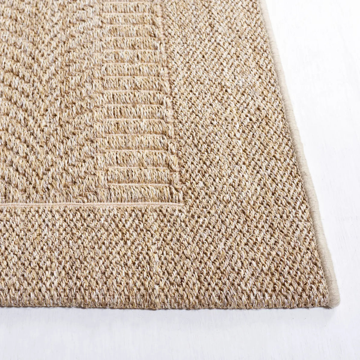 Safavieh Palm Beach 4'-0" x 6'-0" Rug in Desert Sand