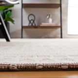 Safavieh Marbella 4'-0" x 6'-0" Rug in Pink / Ivory