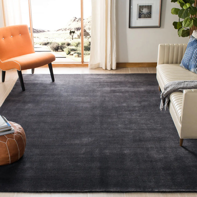 Safavieh Himalaya 10'-0" x 14'-0" Rug in Black