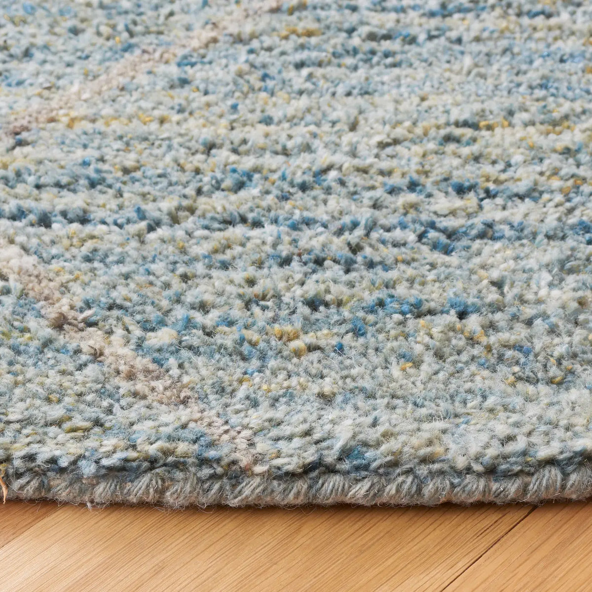 Safavieh Himalaya 6'-0" x 6'-0" Rug in Blue