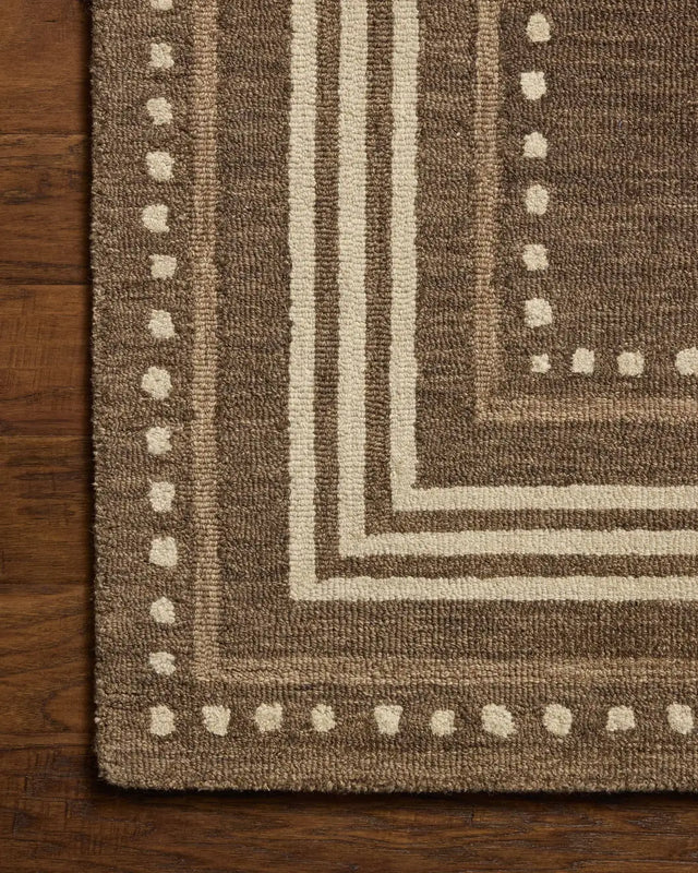 Chris Loves Julia x Loloi Alfie ALF-02 Bark / Natural Rug - corner on wood