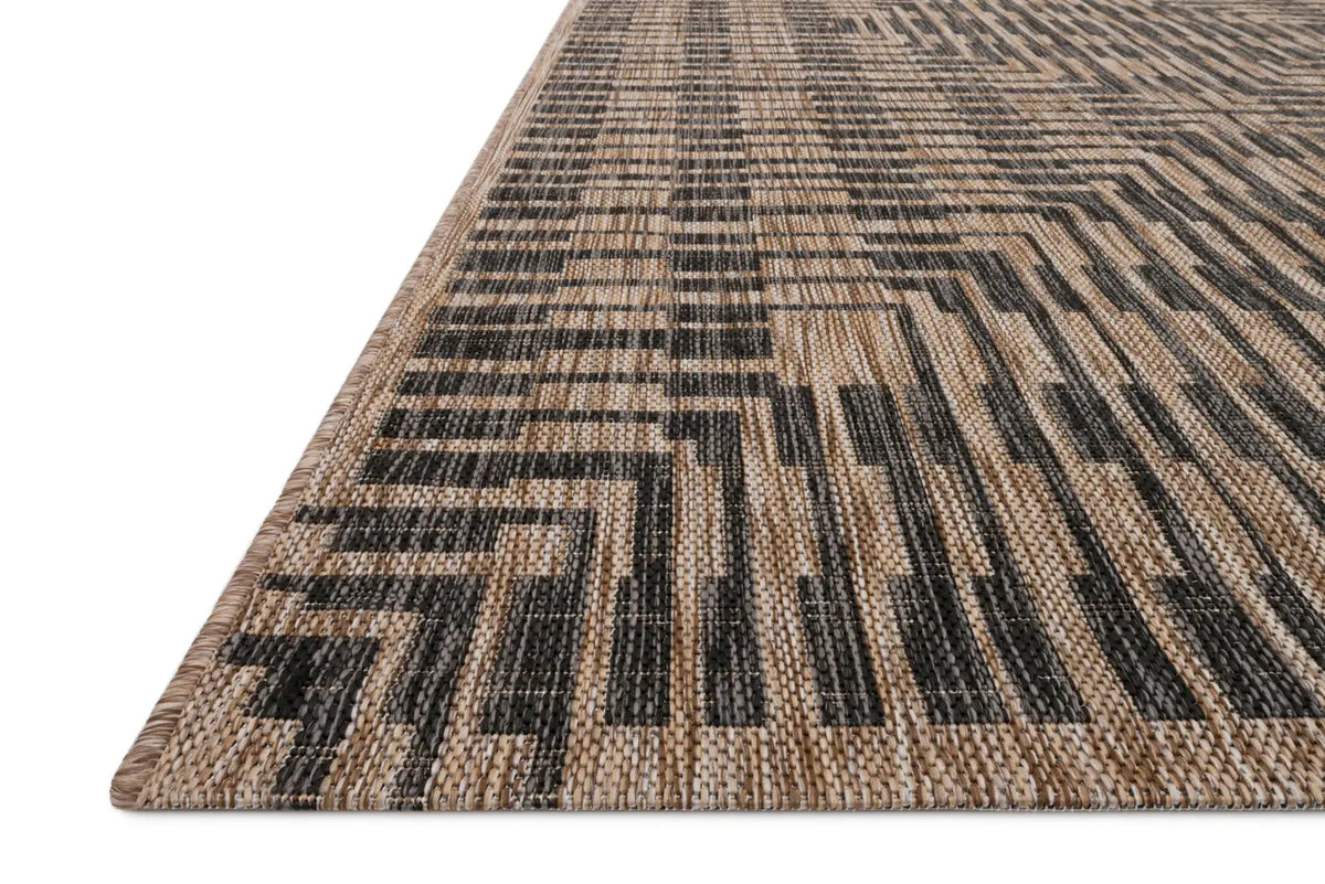 Loloi Isle Ie-09 Brown / Black Rugs - rug corner