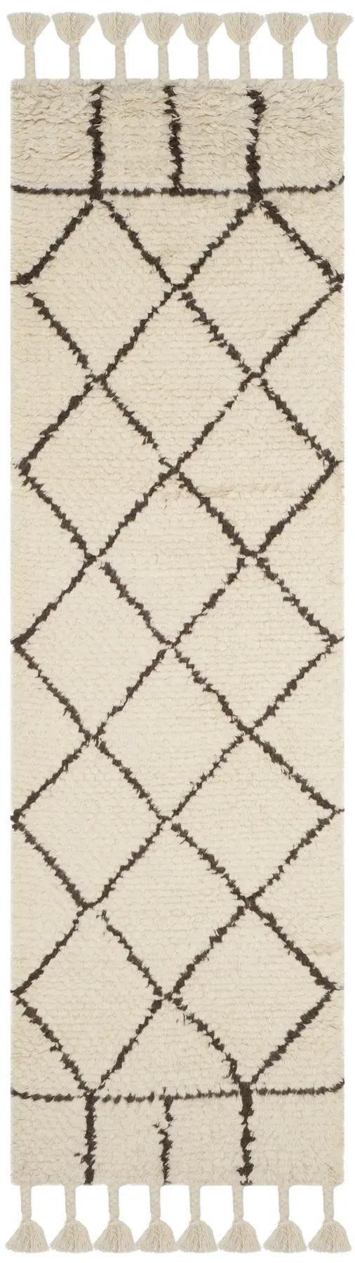 Safavieh Casablanca 2'-3" x 8'-0" Rug in Ivory / Brown