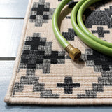 Safavieh Veranda 6'-7" x 9'-6" Rug in Black / Beige