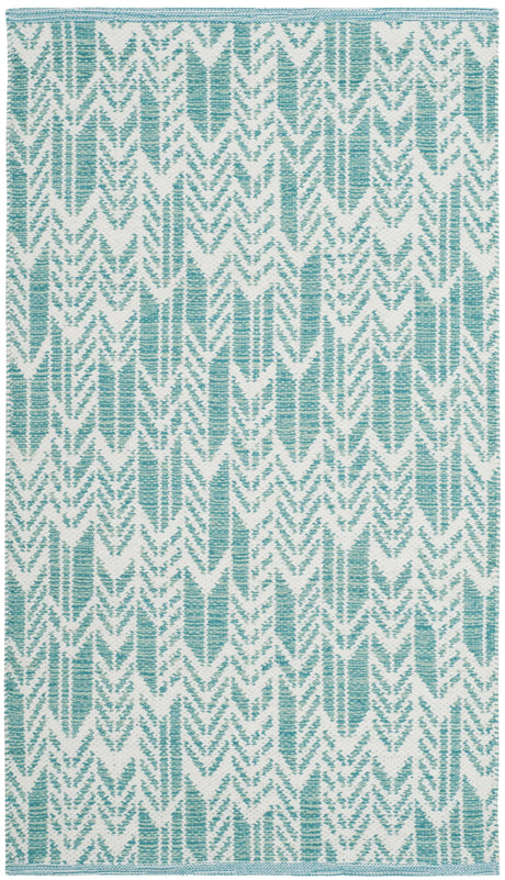 Safavieh Montauk 2'-3" x 3'-9" Rug in Aqua / Ivory