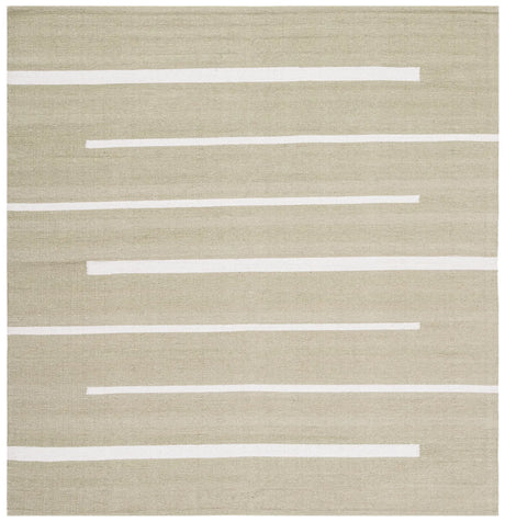 Safavieh Montauk 6'-0" x 6'-0" Rug in Light Green / Ivory