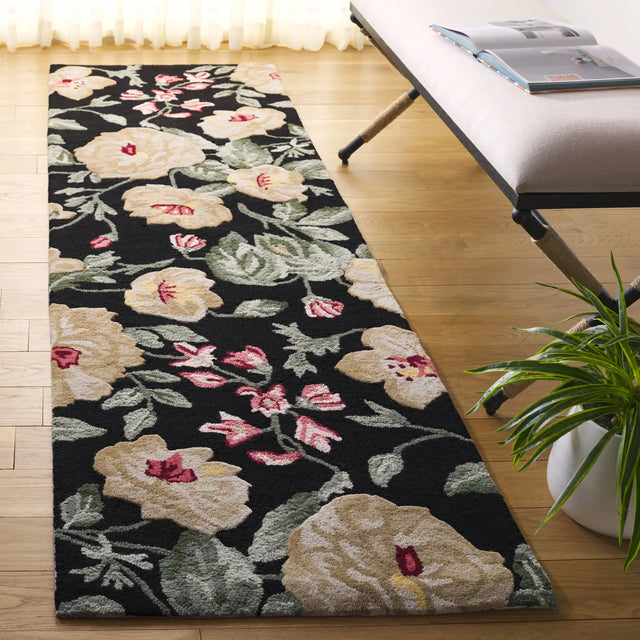 Safavieh Jardin 2'-3" x 8'-0" Rug in Black / Beige