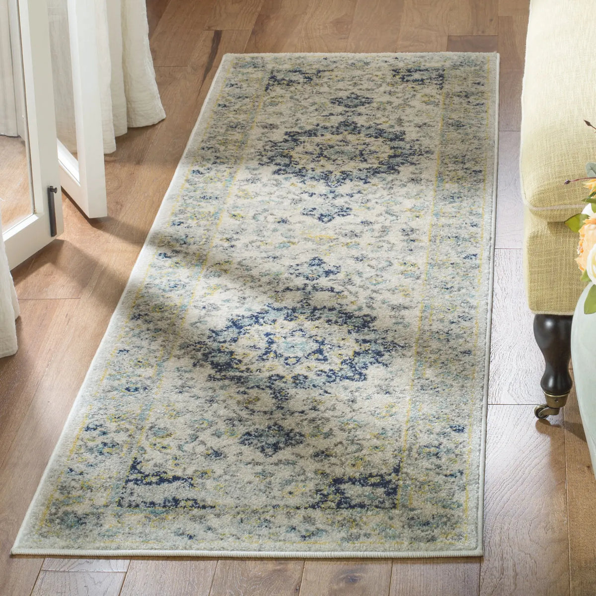 Safavieh Madison 2'-3" x 10'-0" Rug in Ivory / Blue