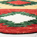 Safavieh Aspen 7'-0" x 7'-0" Rug in Green / Red
