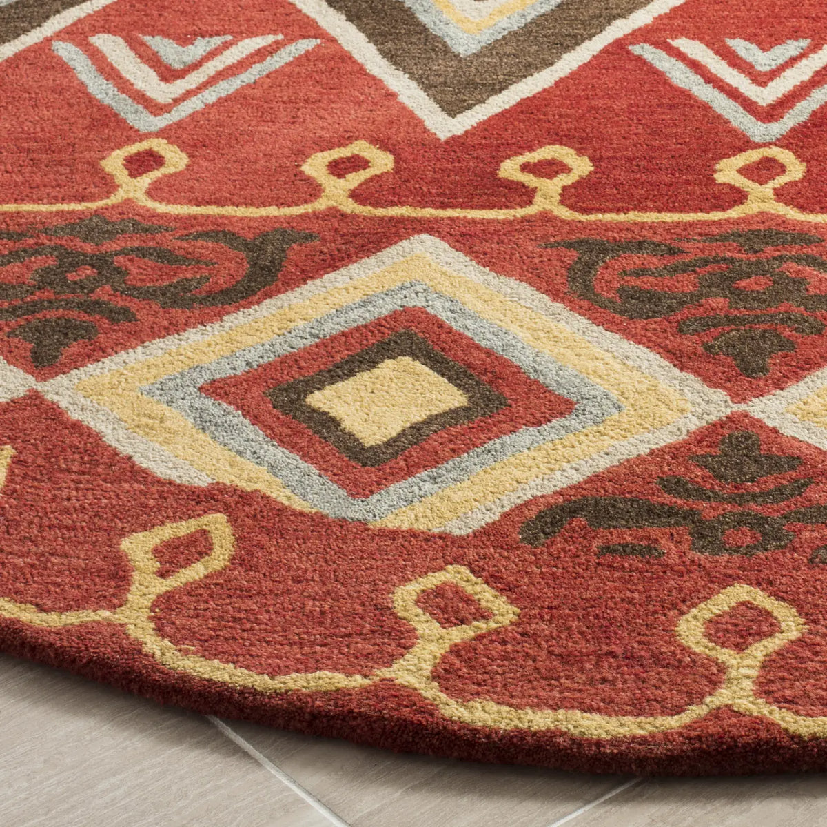 Safavieh Heritage 6'-0" x 6'-0" Rug in Red / Multi