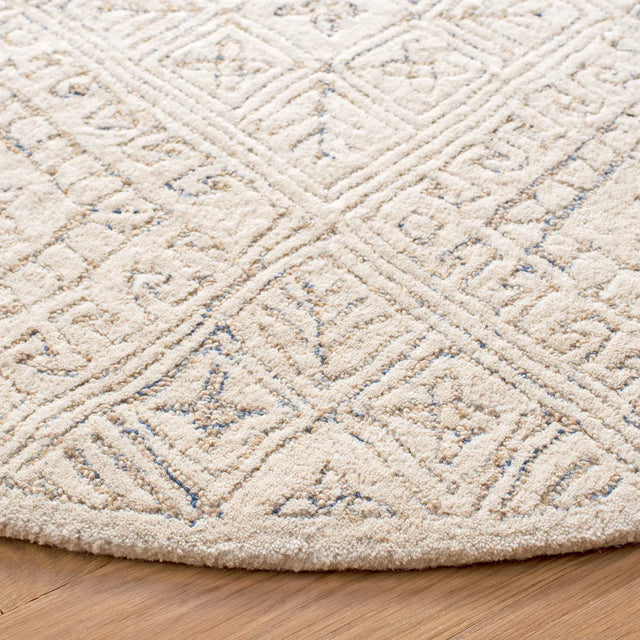 Safavieh Glamour 6'-0" x 6'-0" Rug in Ivory / Beige