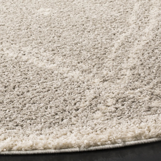 Safavieh Arizona Shag 6'-7" x 6'-7" Rug in Grey / Ivory