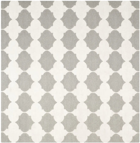Safavieh Dhurries 7'-0" x 7'-0" Rug in Grey / Ivory