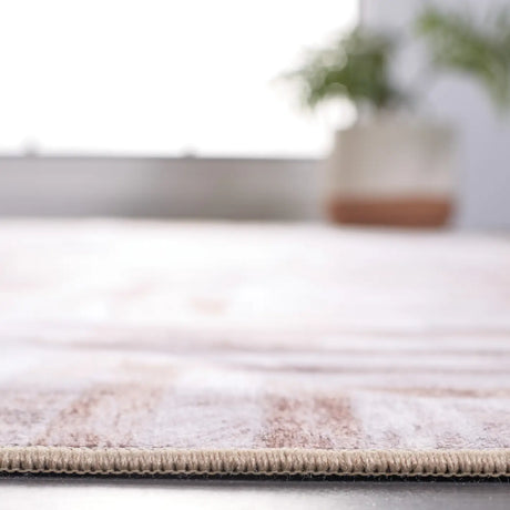 Safavieh Faux Hide 4'-0" x 6'-0" Rug in Beige / Brown