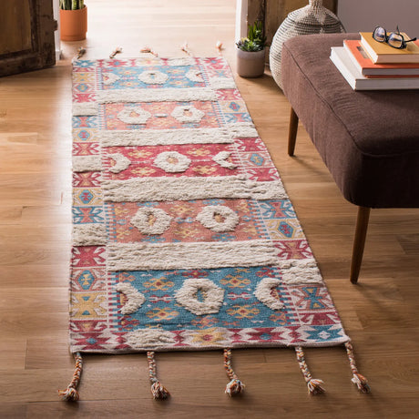 Safavieh Saffron 2'-3" x 8'-0" Rug in Rust / Beige