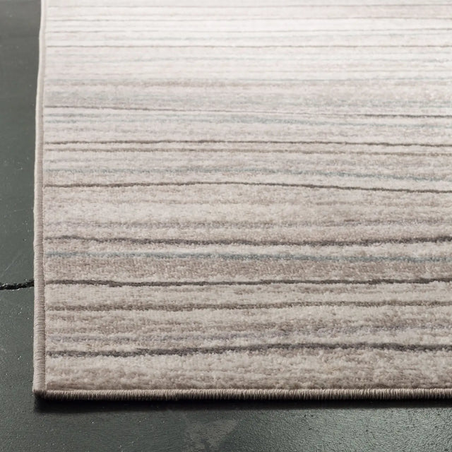 Safavieh Amsterdam 4'-0" x 6'-0" Rug in Cream / Beige