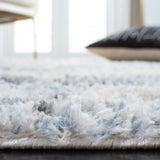 Safavieh Berber Shag 200 4'-0" x 6'-0" Rug in Ivory / Charcoal